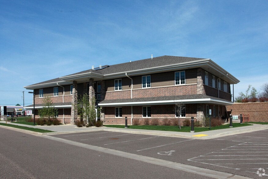 4319 Jeffers Rd, Eau Claire, WI 54703