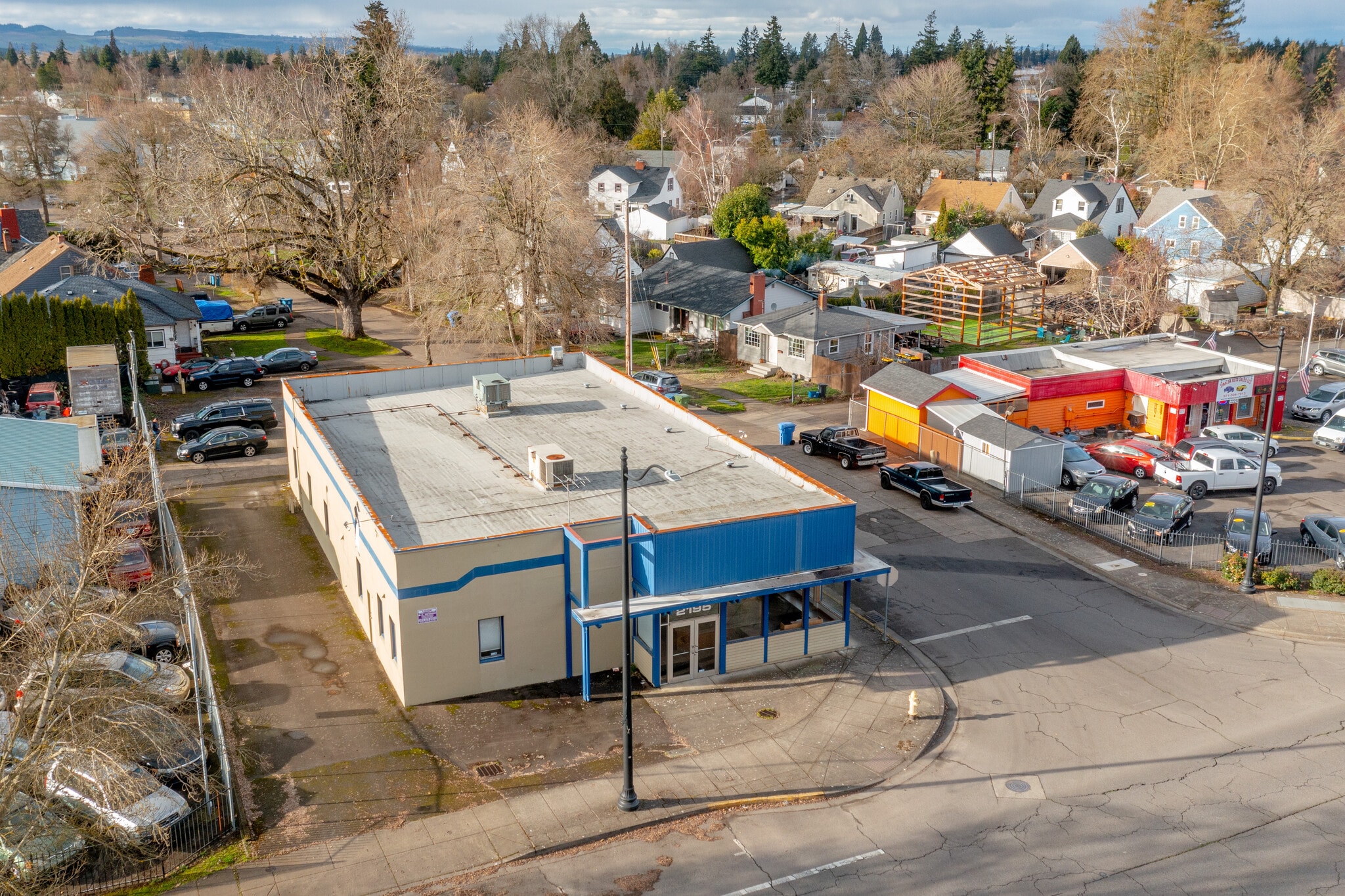 2195 Fairgrounds Rd NE, Salem, OR for lease Primary Photo- Image 1 of 8
