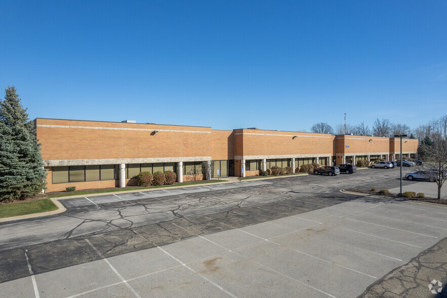 4160 Highlander Pky, Richfield, OH for lease - Building Photo - Image 1 of 5