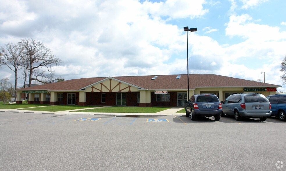 1550 N Main St, Columbia, IL for sale - Primary Photo - Image 1 of 1