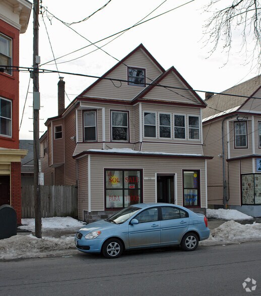1134 Albany St, Schenectady, NY for sale - Primary Photo - Image 1 of 1
