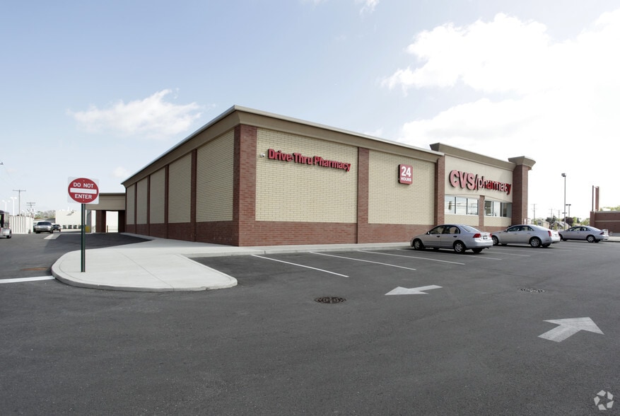 7200 W Cermak Rd, North Riverside, IL for lease - Building Photo - Image 2 of 20