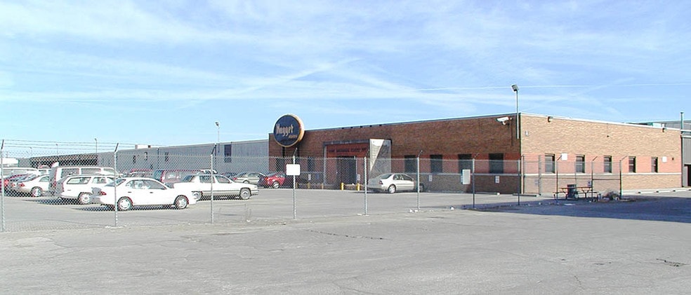 1601 Fairfax Tfwy, Kansas City, KS for lease - Building Photo - Image 2 of 8