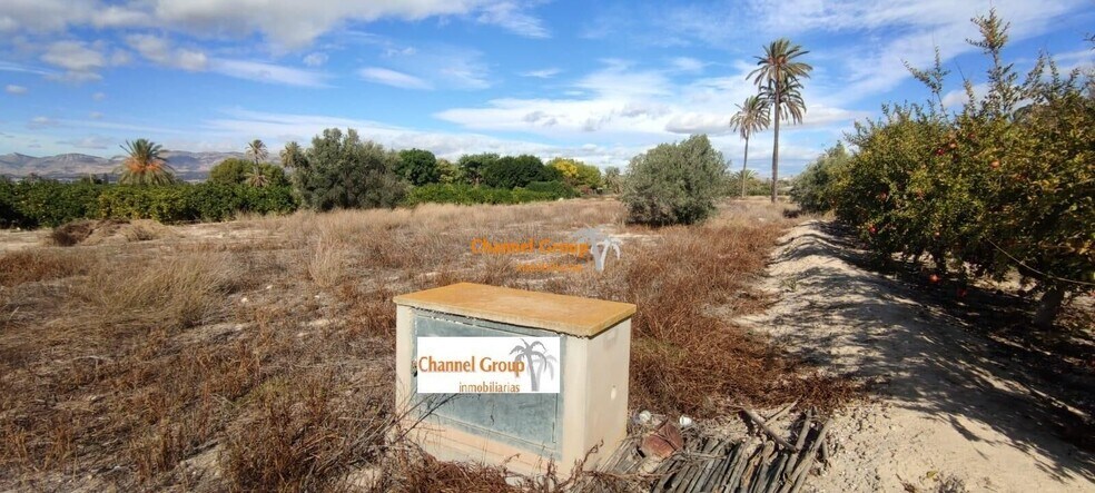 Land in Alicante, Alicante for sale - Building Photo - Image 2 of 3
