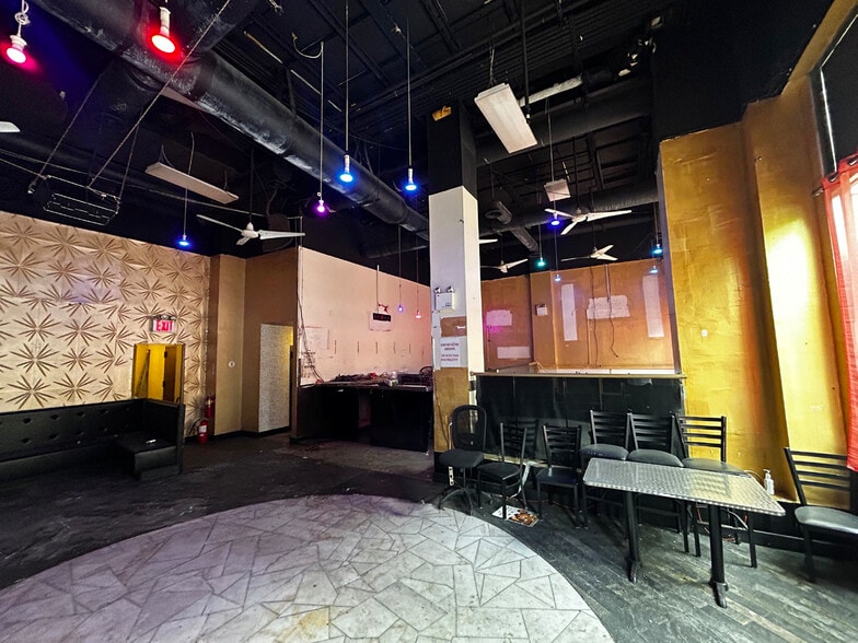 189-197 Bridge St, Brooklyn, NY for lease - Interior Photo - Image 3 of 10