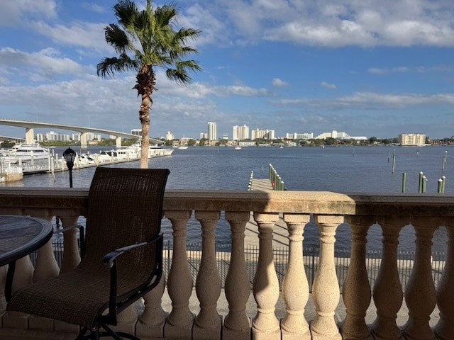 825 Ballough Rd, Daytona Beach, FL for lease Interior Photo- Image 1 of 4