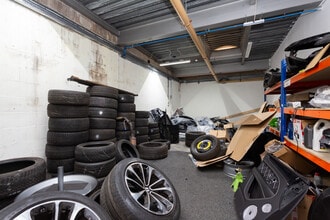 Derby Way, Bury for lease Interior Photo- Image 2 of 11