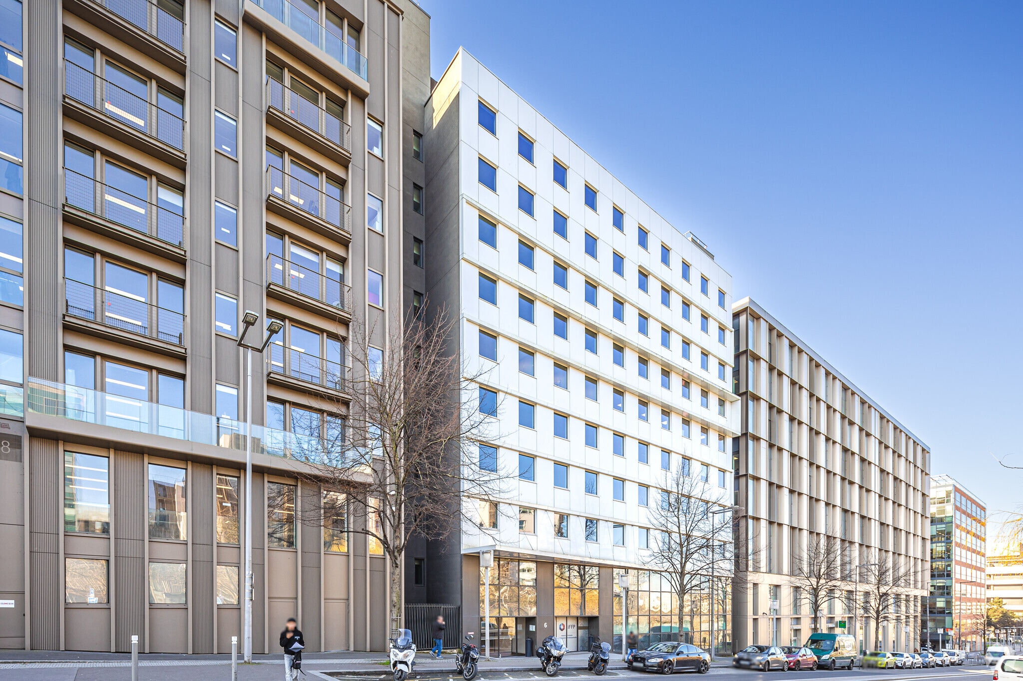 6 Boulevard De Pesaro, Nanterre for lease Primary Photo- Image 1 of 3