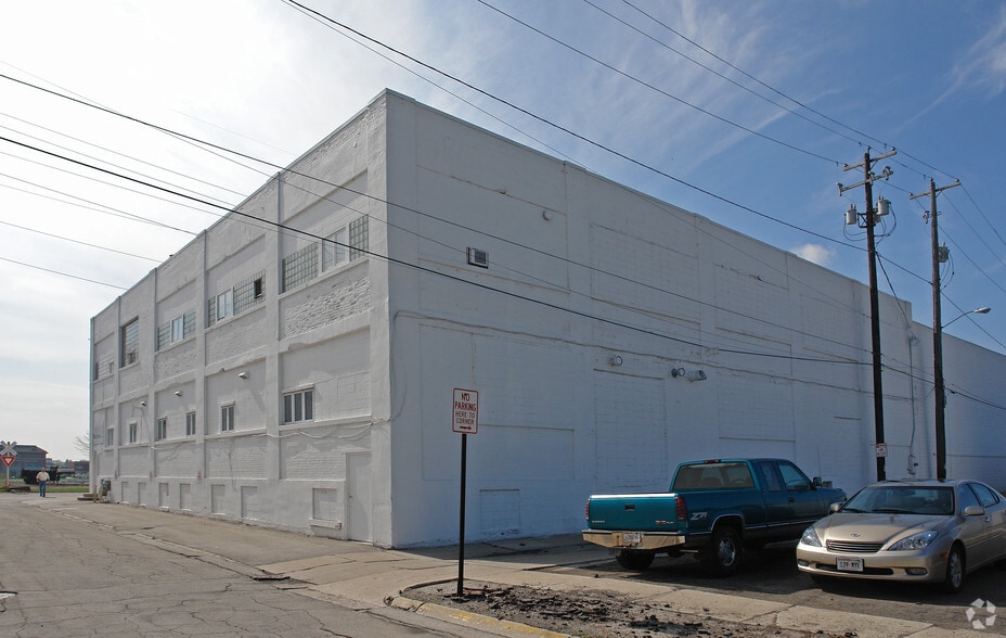 301 Bridge St, Green Bay, WI for sale - Building Photo - Image 3 of 3