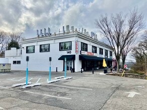 140 E Main St, Huntington, NY for lease Building Photo- Image 1 of 1