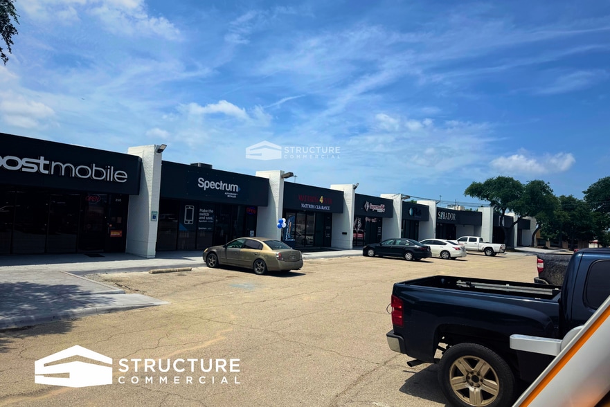 1720-1780 Northwest Hwy, Garland, TX for lease - Building Photo - Image 3 of 7
