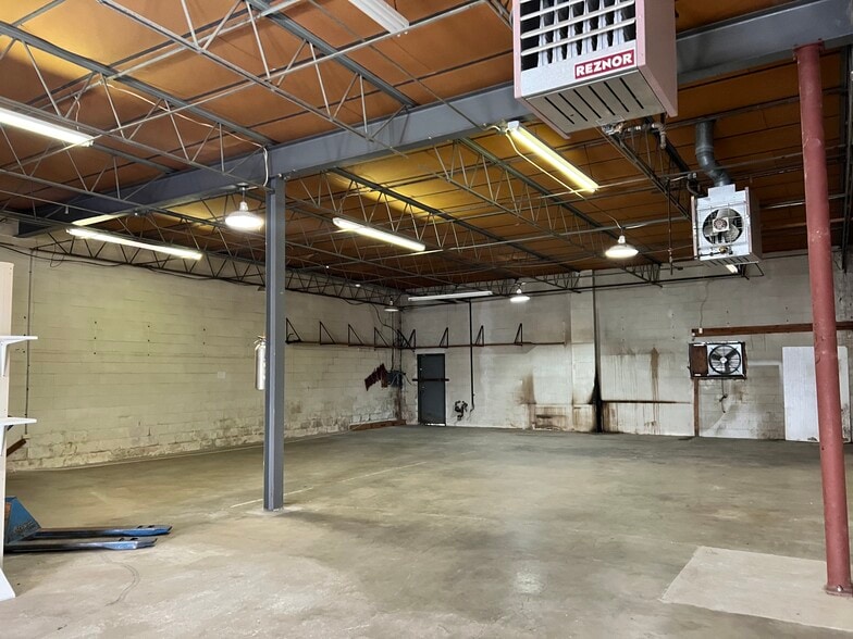 6427 Baltimore National Pike, Baltimore, MD for lease - Building Photo - Image 3 of 13