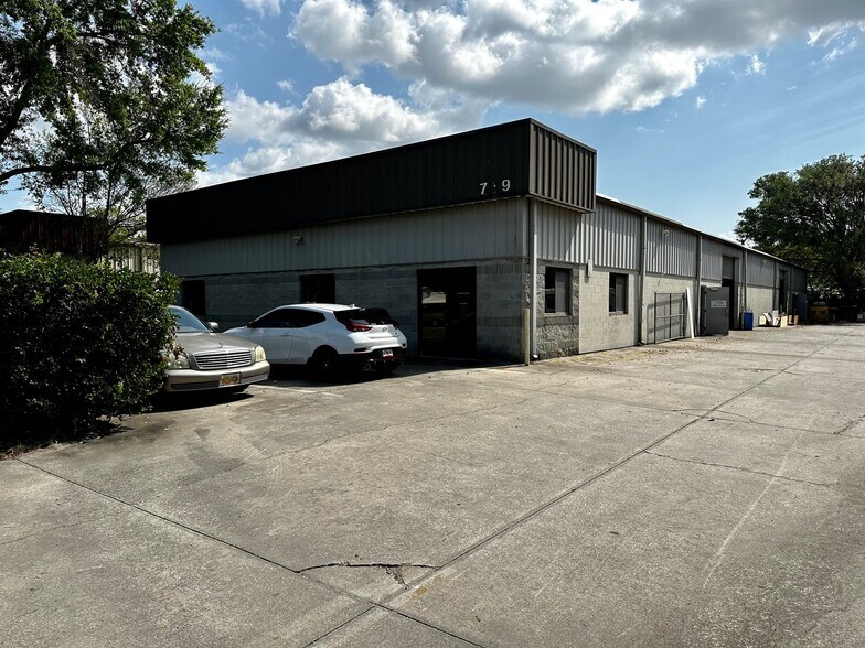 769 Big Tree Dr, Longwood, FL 32750