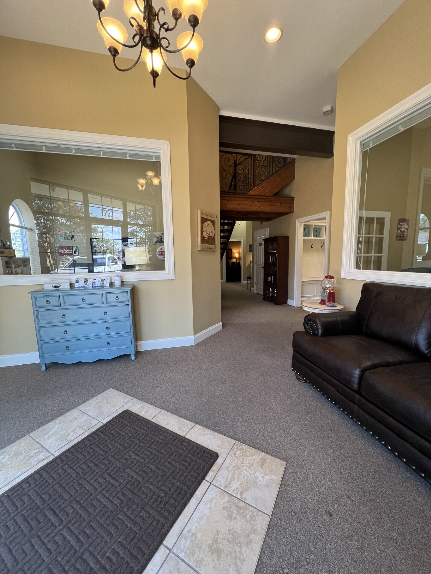 7253 Goodman Rd, Olive Branch, MS for lease Lobby- Image 1 of 8