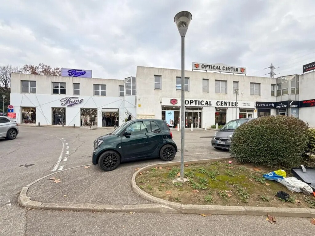 Location Bureaux 425 m² à 3 475 m² - Photo 1