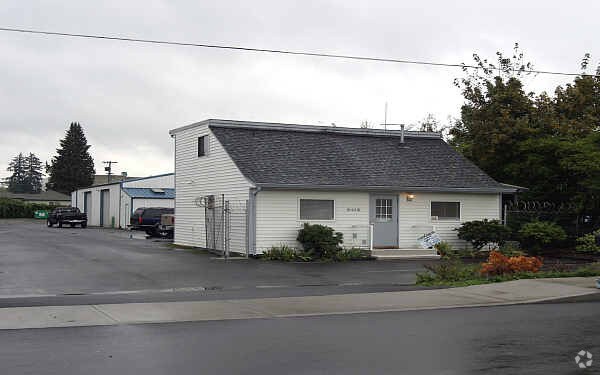8415 NE 8th Ave, Vancouver, WA for sale Primary Photo- Image 1 of 13