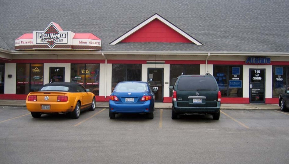 701-719 W Us Highway 50, O'Fallon, IL for lease - Building Photo - Image 2 of 7