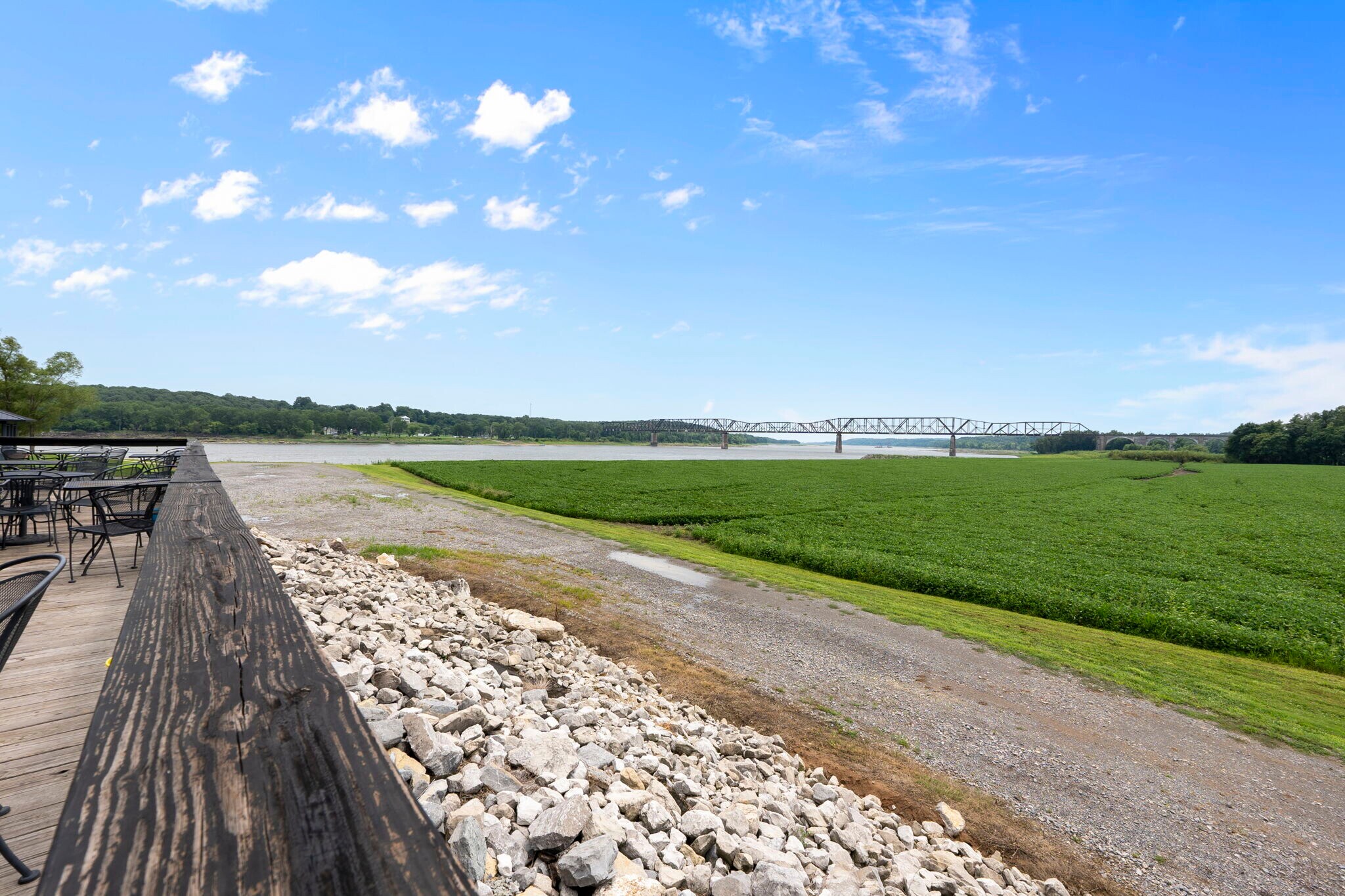 11500 State Hwy N, Scott City, MO 63780 The Riverhouse