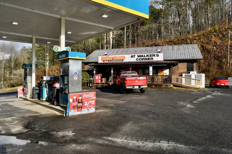 2179 Highway 52 E, Ellijay, GA for sale - Primary Photo - Image 1 of 1