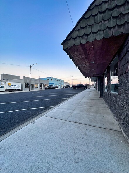 217 Main St, Grand Coulee, WA for sale - Primary Photo - Image 1 of 19