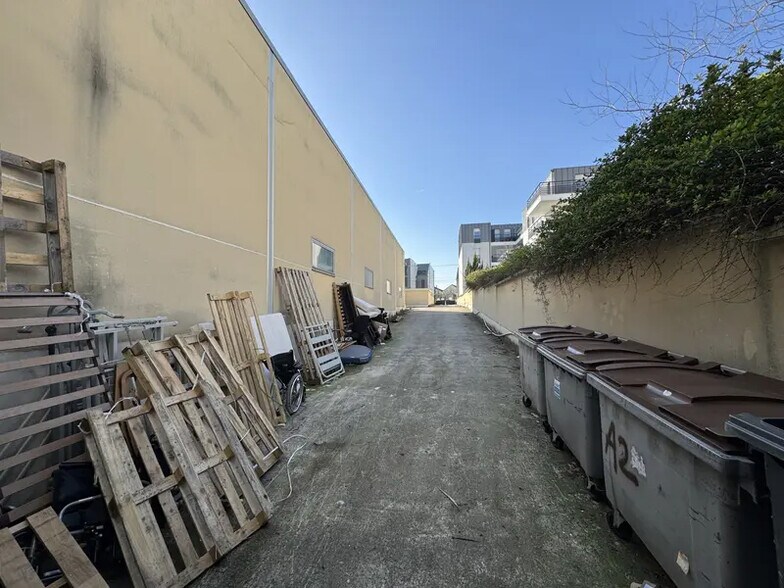 Retail in Argenteuil for lease - Building Photo - Image 3 of 6