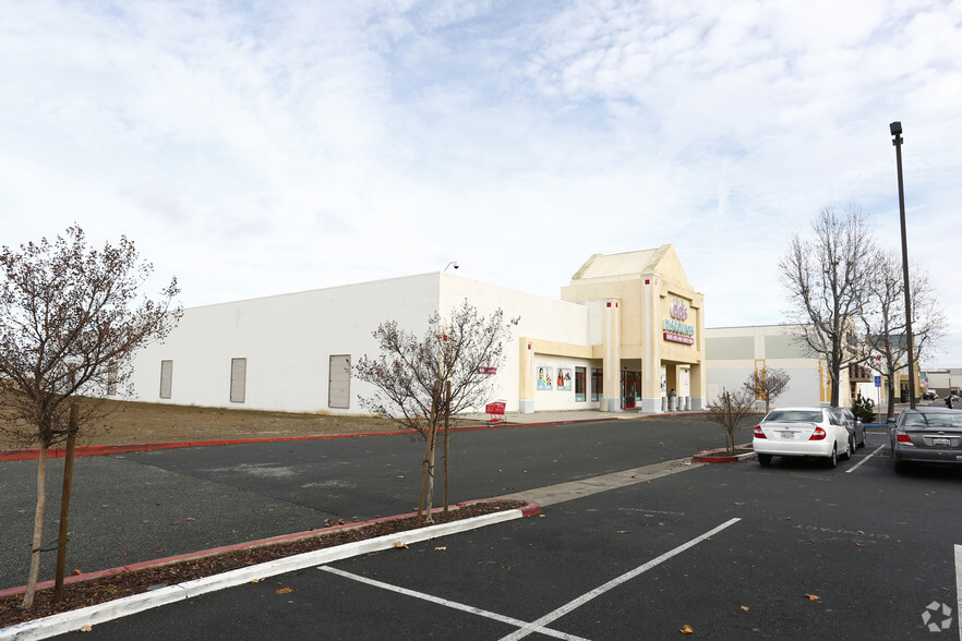 1500-2300 N Park Blvd, Pittsburg, CA for sale - Primary Photo - Image 1 of 1