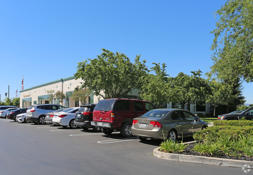 201 Sand Creek Rd, Brentwood, CA for lease - Building Photo - Image 3 of 4