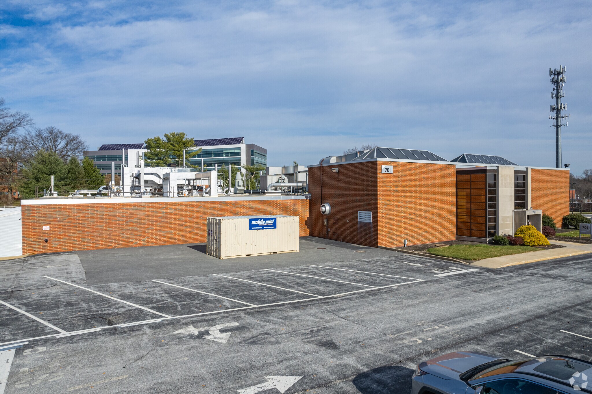 984 Centre Rd, Wilmington, DE 19805 701