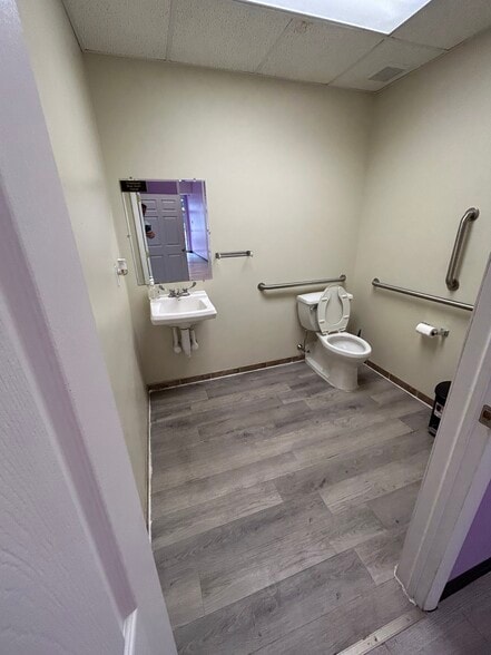 29-33 E Main St, Palmyra, PA for lease - Building Photo - Image 3 of 10