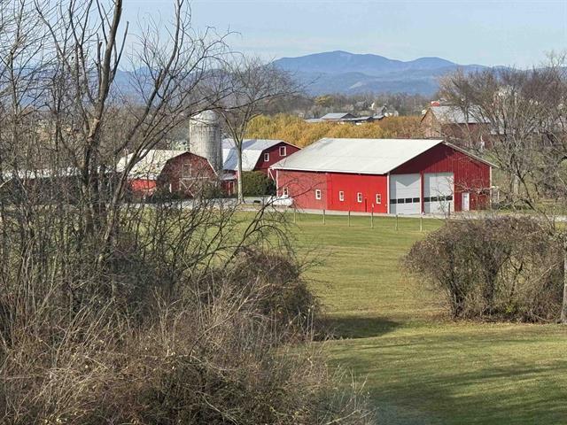 640 Orchard Dr, Bridport, VT for sale - Building Photo - Image 3 of 9