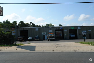 More details for 700 Griffith Rd, Charlotte, NC - Industrial for Sale