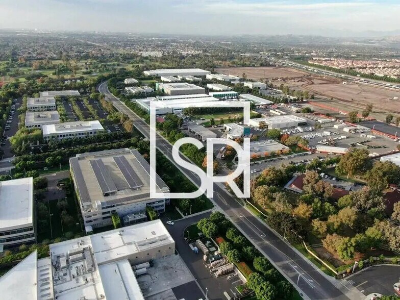 Retail in Aubière for lease - Building Photo - Image 1 of 17