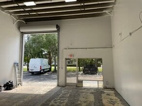 4110 Enterprise Ave, Naples, FL for lease Building Photo- Image 2 of 3