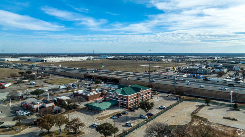 3851 NE Loop 820, Fort Worth, TX for lease - Aerial - Image 3 of 6