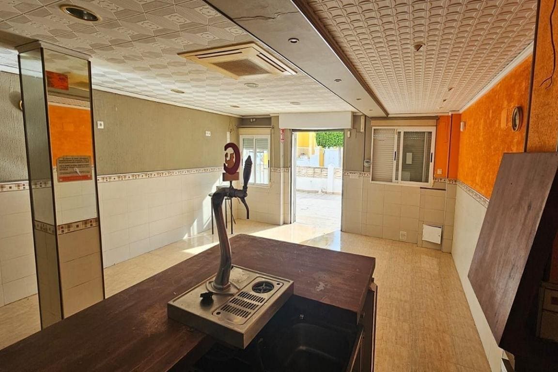 De Borrons, Xeraco, Xeraco, Valencia for sale Building Photo- Image 1 of 9