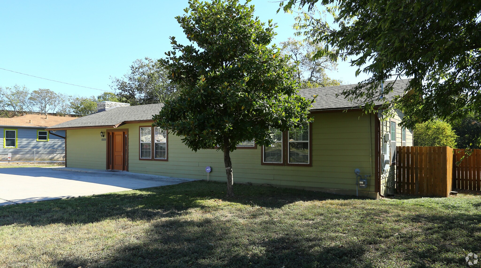 6609 Manchaca Rd, Austin, TX for sale Primary Photo- Image 1 of 1