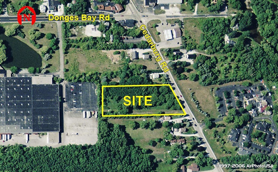 Cedarburg Rd, Mequon, WI for sale - Building Photo - Image 1 of 1