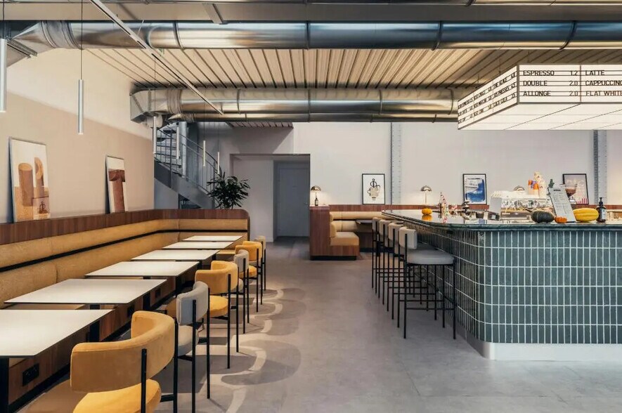 Office in Paris for lease - Interior Photo - Image 1 of 10