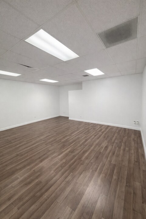 415 E Broad St, Columbus, OH for lease Interior Photo- Image 1 of 2
