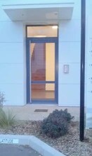 Rue Hans List, Croissy-sur-Seine for lease Building Photo- Image 1 of 5