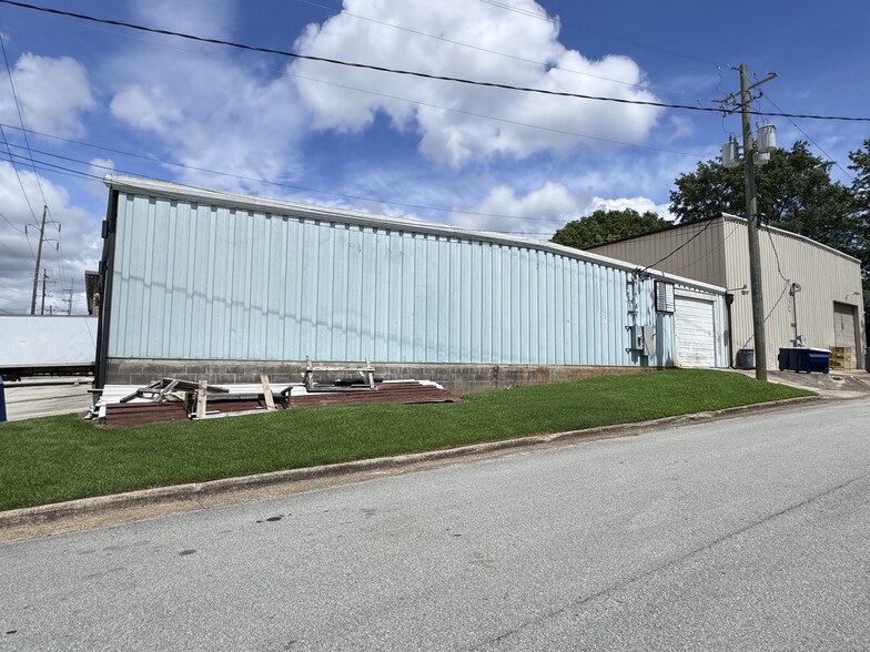 808 Main St SW, Gainesville, GA for lease - Building Photo - Image 2 of 12