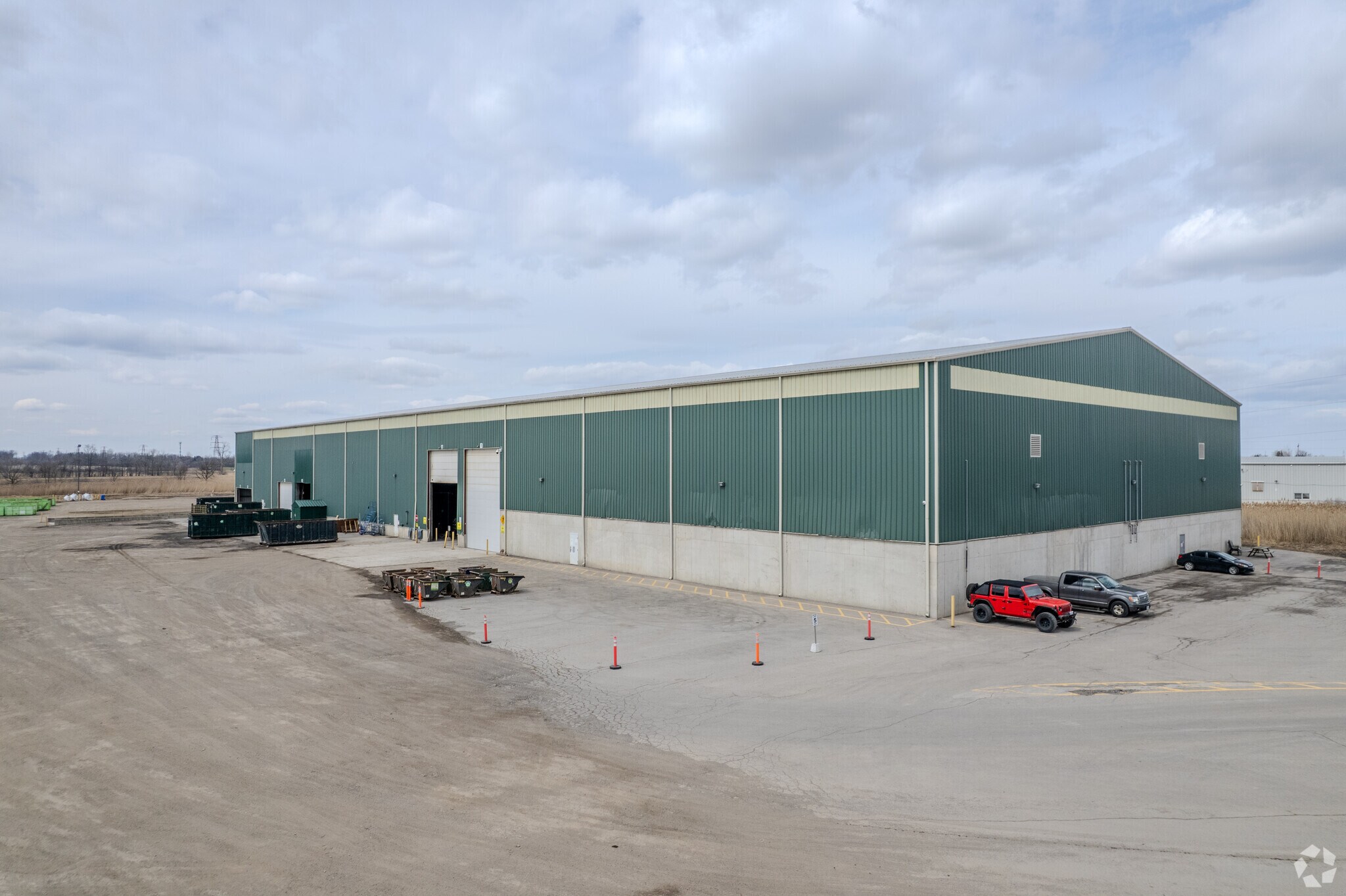 900 Nebo Rd, Hamilton, ON for sale Primary Photo- Image 1 of 1