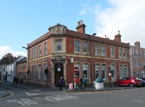 8 High St, Bridgnorth for lease Building Photo- Image 1 of 1