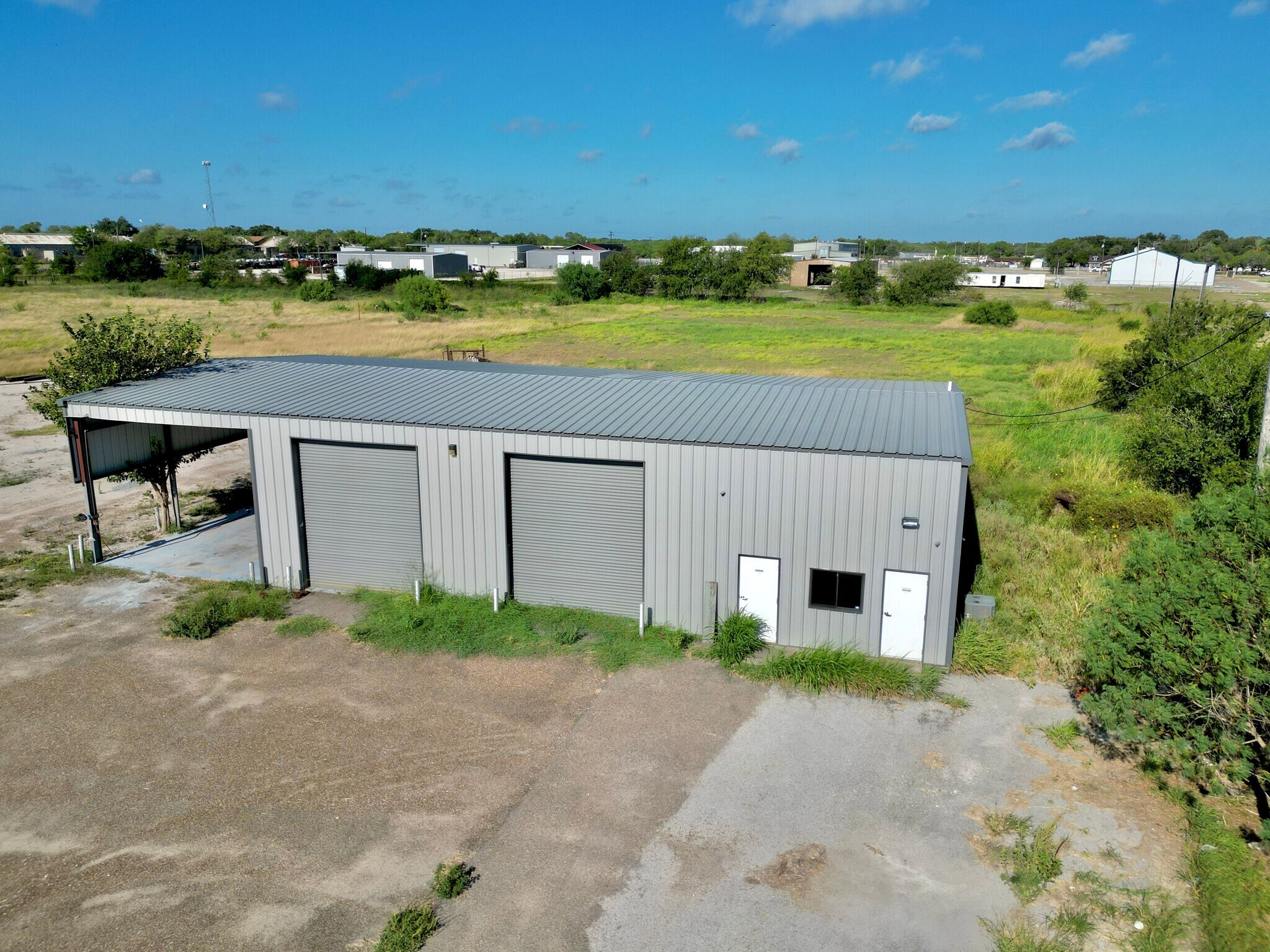 2405 Industrial Blvd, Alice, TX for sale Primary Photo- Image 1 of 1