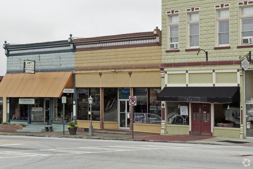 1474 Washington St, Clarkesville, GA for sale - Primary Photo - Image 1 of 1