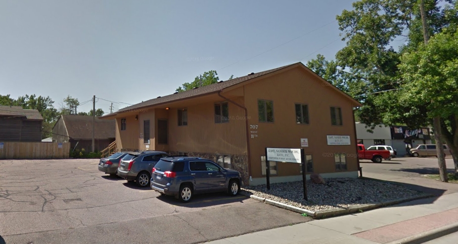 707 W 11th St, Sioux Falls, SD for lease - Primary Photo - Image 1 of 29