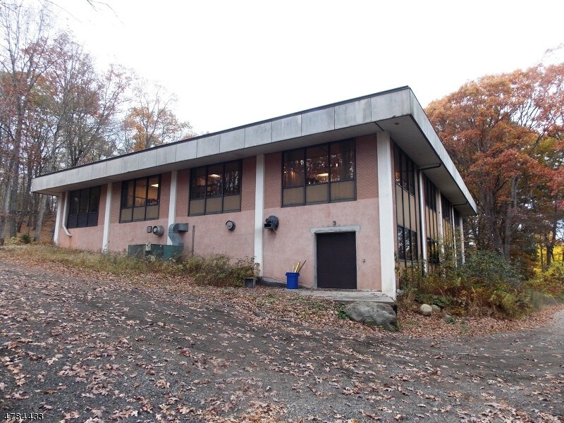 301 Rockaway Valley Rd, Boonton Township, NJ 07005