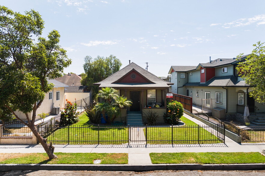 1052 E 5th St, Long Beach, CA for sale - Building Photo - Image 1 of 10