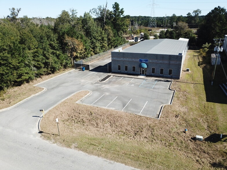 100 Commerce Ct, Rincon, GA for lease - Primary Photo - Image 1 of 10