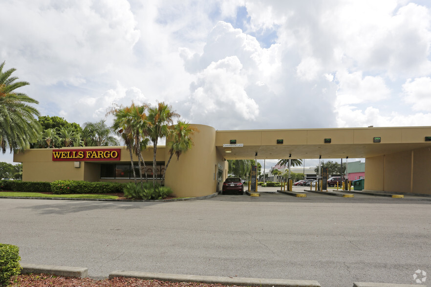 2307 Del Prado Blvd S, Cape Coral, FL for sale - Building Photo - Image 3 of 4